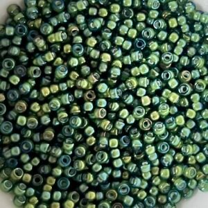 Rocailles Miyuki 11/0 - Fancy Lined Chartreuse Green - 11-3764