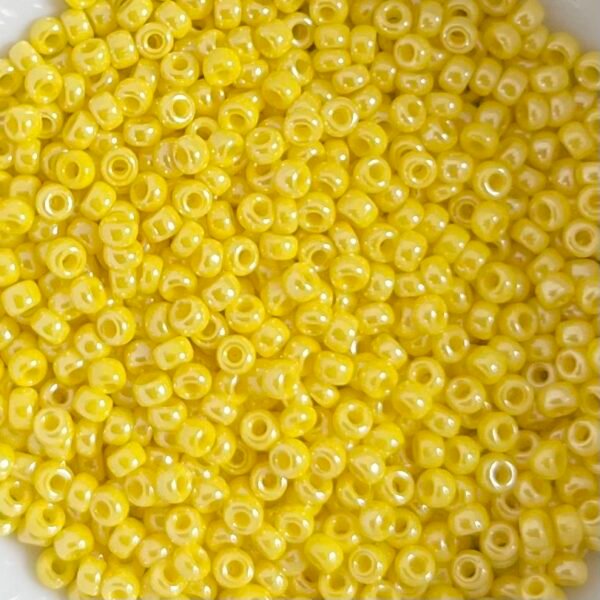 Rocailles Miyuki 11/0 - Opaque Luster Yellow - 11-422