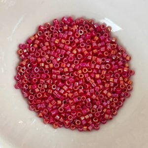 Delica Miyuki 11/0 - Opaque ab Red - DB162