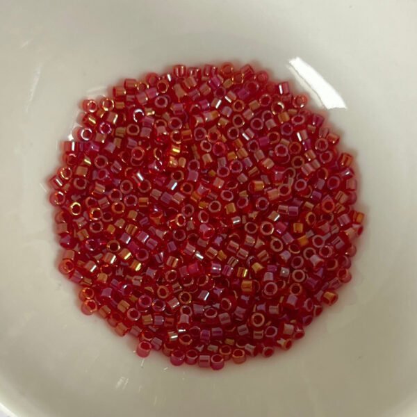 Delica Miyuki 11/0 - Fancy Lined Scarlet - DB2374