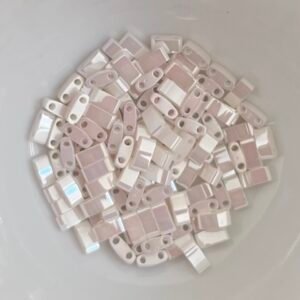 Half-Tila Miyuki - Ceylon Antique Ivory Pearl - HTL592