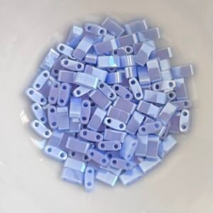 Half-Tila Miyuki - Opaque Luster Light Periwinkle - HTL446