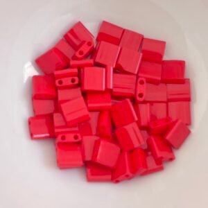 Tila Miyuki - Opaque Red - TL408