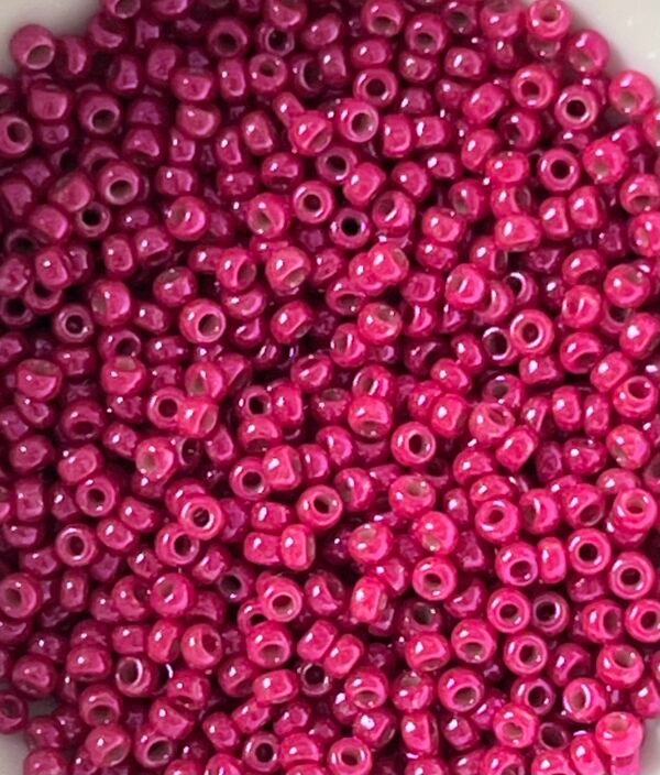Rocaille Miyuki 11-0 - 11-4845 - Opaque Dyed Fuchsia