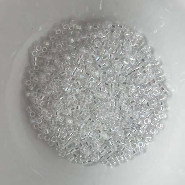 Miyuki Delica 11/0 - Transparent Crystal - DB51