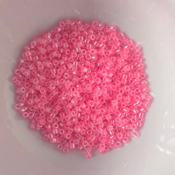 Miyuki Delica 11/0 - Ceylon Dark Cotton Candy Pink - DB246