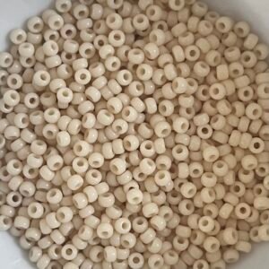 Rocailles Miyuki 11/0 Opaque Dark Cream - 11-492